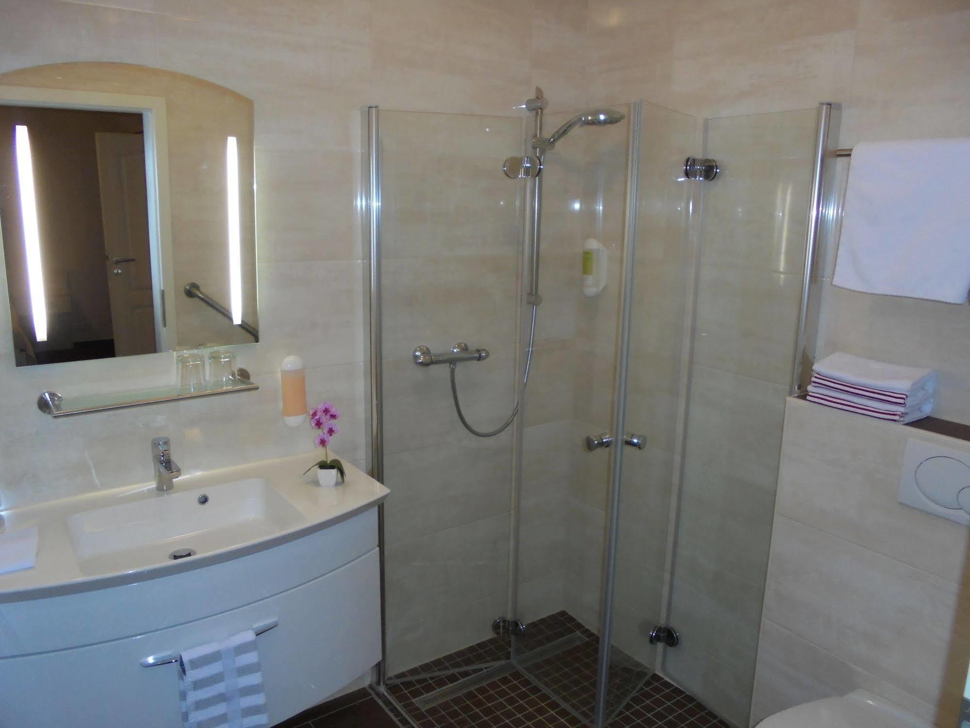 Hotel-Landgasthof Herzog Barssel  Εξωτερικό φωτογραφία